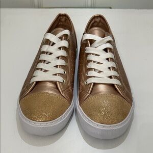 Seven7 Women's Metallic Gold Sneakers